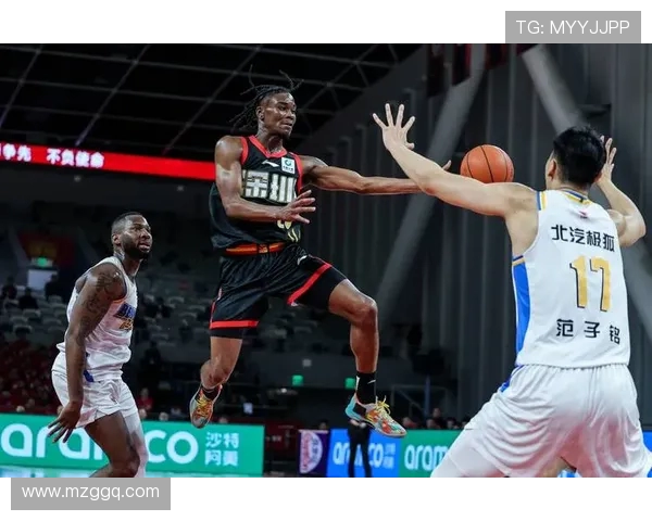 赛后分析：北京篮球队与深圳篮球队的战术配合与表现评估
