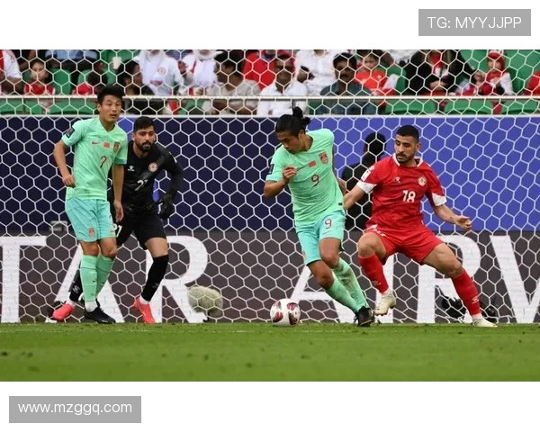 2015年中国足球队对阵黎巴嫩的精彩比赛回顾与分析